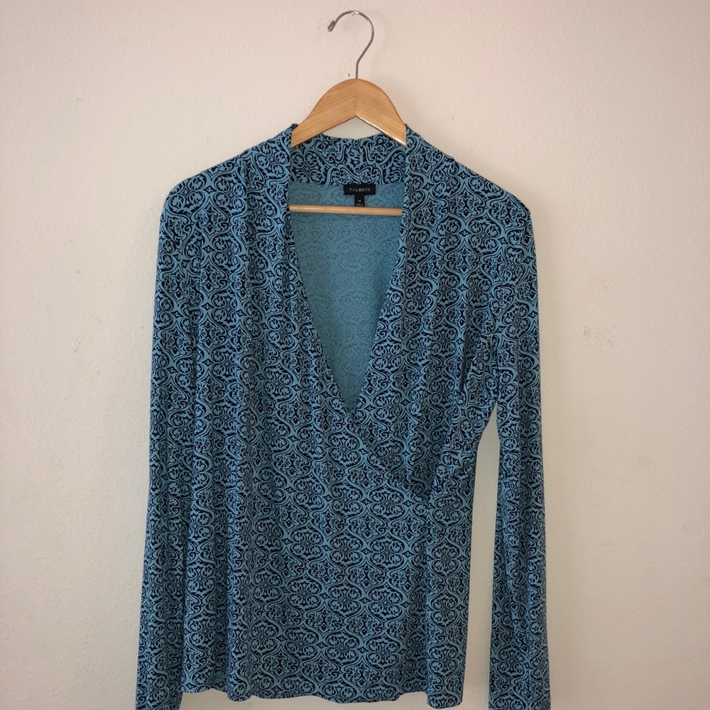 Talbots long sleeve top, size M
